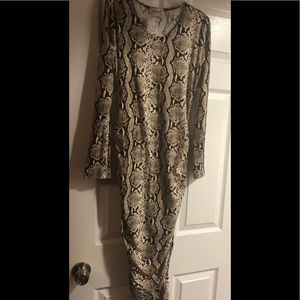 Maxi snake print dress